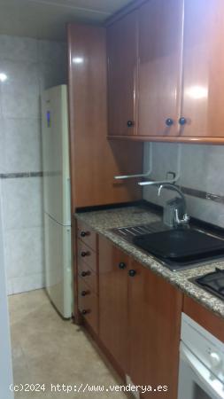 PISO EN VENTA DE 2 HABITACIONES CERCA DEL MAGIC - BARCELONA