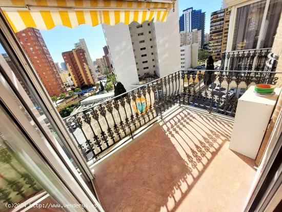 APARTAMENTO EN AVENIDA EMILIO ORTUÑO CON PARKING NUMERADO, TRASTERO Y PISCINA! - ALICANTE