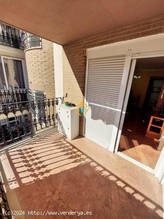 APARTAMENTO EN AVENIDA EMILIO ORTUÑO CON PARKING NUMERADO, TRASTERO Y PISCINA! - ALICANTE