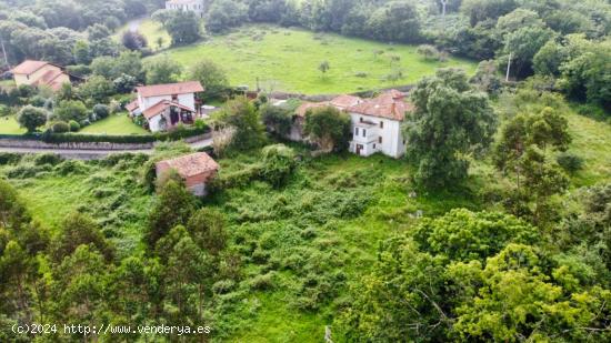 CASONA ASTURIANA A 1,5 KM DE LA PLAYA DE GUADAMIA - ASTURIAS