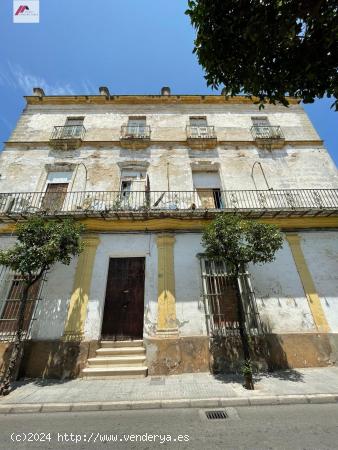  Finca en el casco histórico, mercado de Abasto en El Puerto de Santa María - CADIZ 