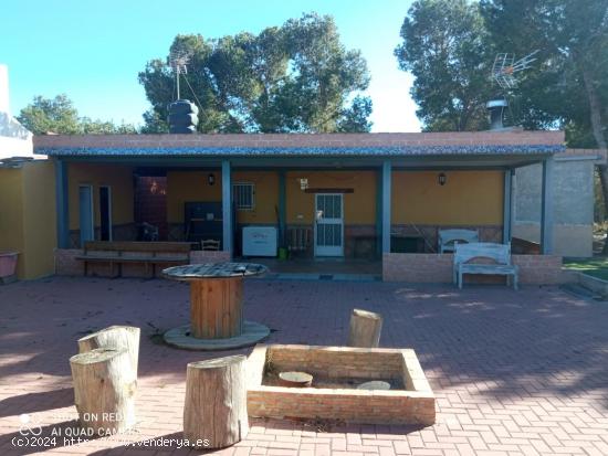 Casa con terreno en Cañadas de San Pedro - MURCIA