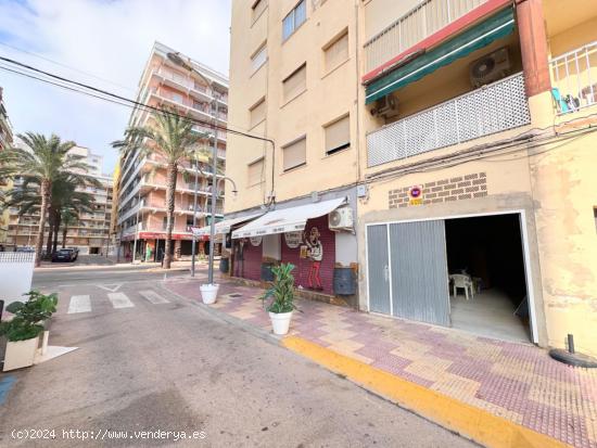 CABINA DE GARAJE PARA 2 COCHES EN SAN ANTONIO - VALENCIA