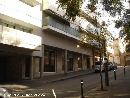 Local comercial en alquiler en el centro - BARCELONA