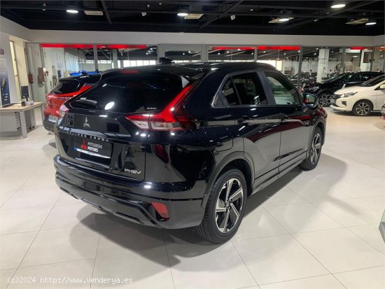 Se Vende MITSUBISHI Eclipse Cross 2.4 PHEV Kaiteki+ Auto 4WD