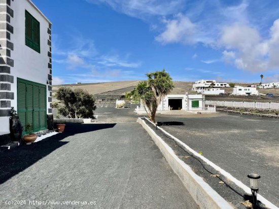 Chalet en venta en Mozaga - Teguise