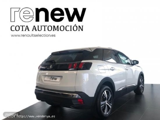 Peugeot 3008 ALLURE EAT6 HDI 120 CV AUTOMATICO de 2018 con 155.000 Km por 17.500 EUR. en Madrid