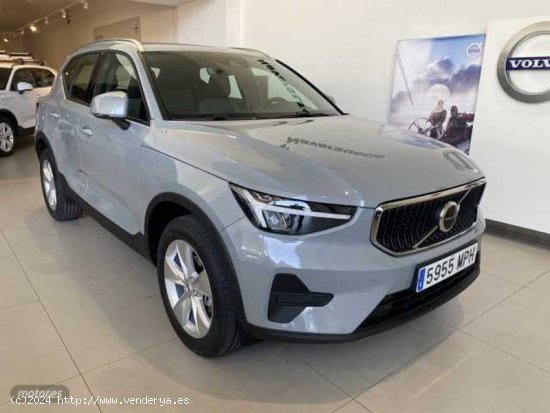 Volvo XC40 XC40 Core, T2 Automatica Microhibrido, Gasolina de 2024 con 6 Km por 35.900 EUR. en Navar