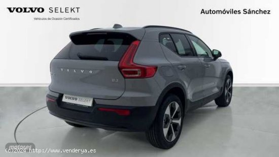 Volvo XC40 2.0 B3 PLUS DARK AUTO 163 5P de 2024 con 28 Km por 46.800 EUR. en Zaragoza