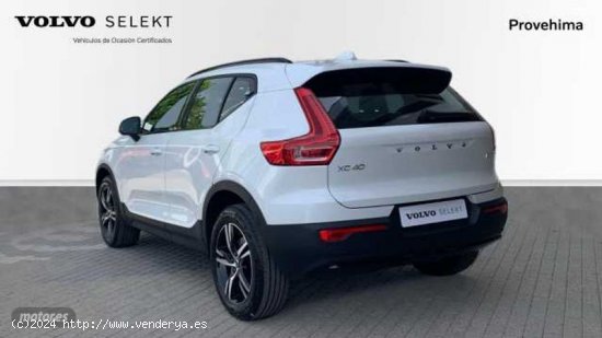 Volvo XC40 XC40 Plus, B3 mild hybrid, Gasolina, Dark de 2023 con 24.621 Km por 37.600 EUR. en Albace