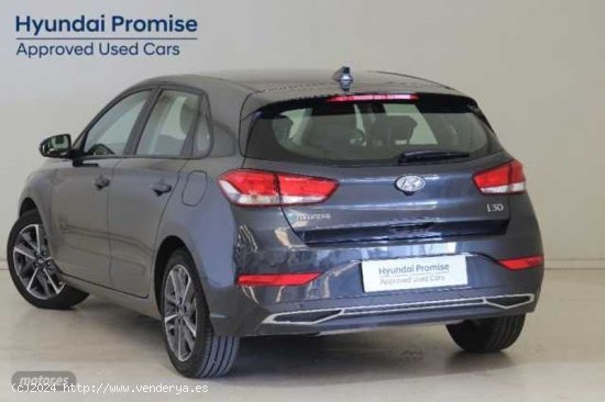 Hyundai i30 1.5 DPI Klass SLX 110 de 2023 con 16.854 Km por 19.900 EUR. en Burgos