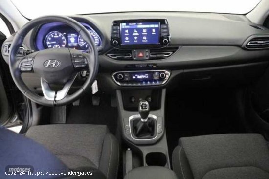 Hyundai i30 1.5 DPI Klass SLX 110 de 2023 con 16.854 Km por 19.900 EUR. en Burgos