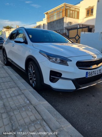  Kia XCeed 1.0 T-GDi Drive 88kW (120CV) de 2021 con 10.000 Km por 21.000 EUR. en Las Palmas 