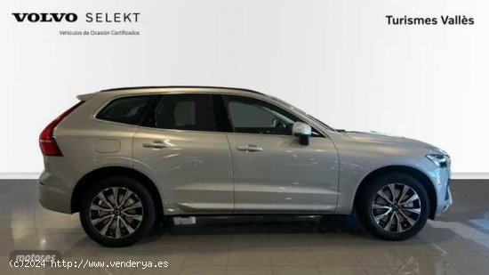 Volvo XC 60 Core, B4 (diesel), Diesel de 2023 con 10 Km por 49.900 EUR. en Barcelona