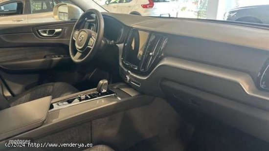 Volvo XC 60 Core, B4 (diesel), Diesel de 2023 con 10 Km por 49.900 EUR. en Barcelona