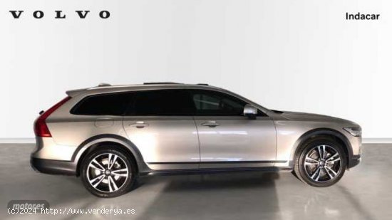 Volvo V 90 V90 Cross Country D4 AWD Pro Automatico de 2018 con 177.800 Km por 29.900 EUR. en Almeria