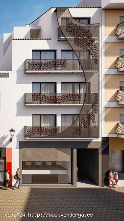 CASA ANTIGUA EN CASCO ANTIGUO PARA REFORMAR Y/O CONSTRUIR APARTAMENTOS - ALICANTE