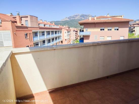 PISO EN VENTA EN LOS CLOSSOS  (OLESA DE MONTSERRAT) - BARCELONA