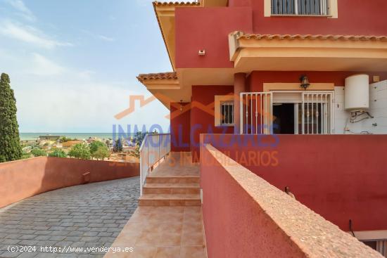 DÚPLEX DE 3 HABITACIONES, TERRAZA CON VISTAS AL MAR Y SÓTANO, A 500M DEL MAR. EN EL CARMOLÍ, MURC