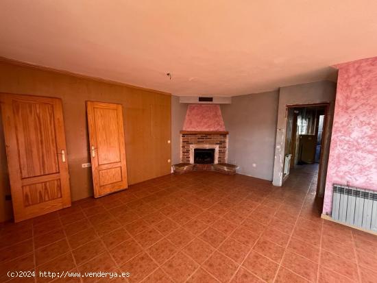 CHALET EN VENTA EN VILLANUEVA DE LA TORRE - GUADALAJARA