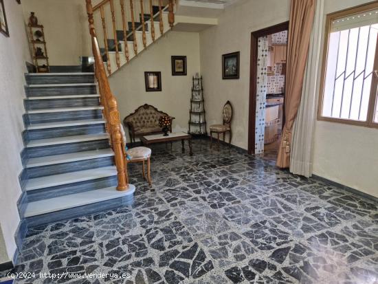 Se vende espectacular Casa para entrar a vivir - MURCIA