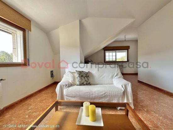 OPORTUNIDAD..... Casa de piedra ideal 2 familias 1 vivienda por planta independientes. - PONTEVEDRA