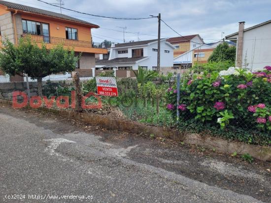 Precioso Terreno en el centro de O Porriño. - PONTEVEDRA