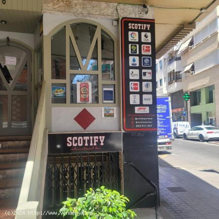 Se traspasa Cafetería en el Centro (en funcionamiento) - ALICANTE