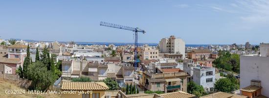 Piso de cuatro habitaciones, una plaza de garaje y dos trasteros - BALEARES