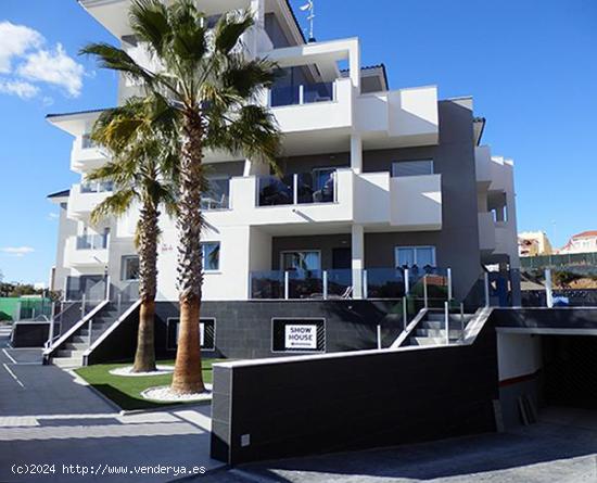 Magní­fico apartamento entre el mar y el golf! - ALICANTE