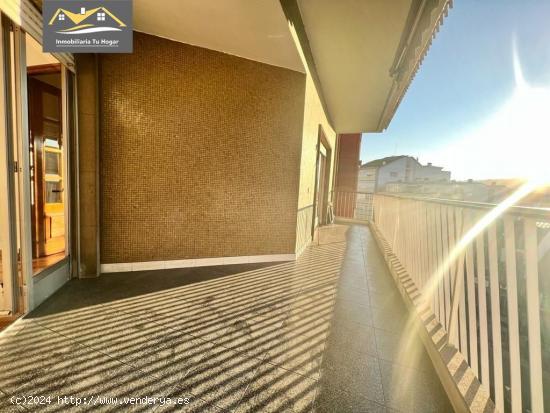 SE VENDE PISO PARA ACTUALIZAR CON VISTAS PANORAMICAS EN JUAN XXIII. REF 7156 - ORENSE