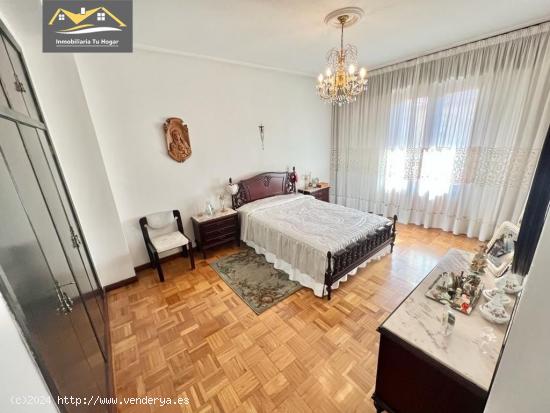 SE VENDE AMPLIO PISO CON PLAZA DE GARAJE OPCIONAL EN EL COUTO. REF 7188 - ORENSE