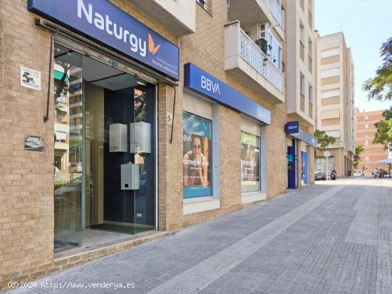 Excelente local comercial en Bloc Tarragonés, Sant Pere i Sant Pau - TARRAGONA