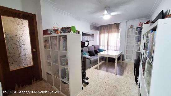  VIVIENDA EN CARLOS III, PLANTA BAJA, SIN BARRERAS ARQUITECTÓNICAS!!!! - CORDOBA 