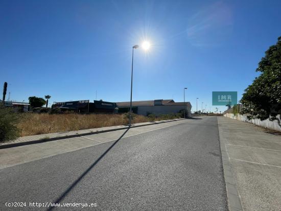 Solar urbano uso terciario en Dos Hermanas - SEVILLA