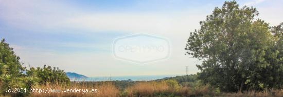 terreno con vistas a la costa de sitges y vilanova y la geltru - BARCELONA