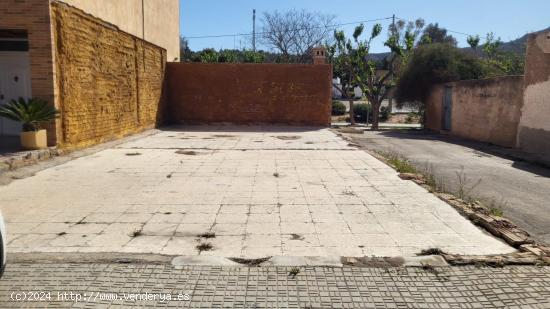 SE VENDE SOLAR DE 120 M2 EN ALUMBRES. - MURCIA