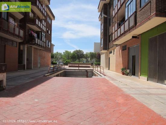 EN VENTA PLAZA DE GARAJE EN EL POLIGONO RESIDENCIAL - BURGOS