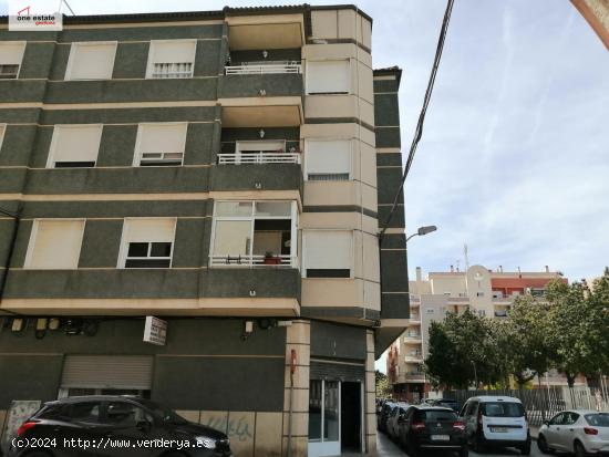 LOCAL COMERCIAL EN VENTA - ALICANTE