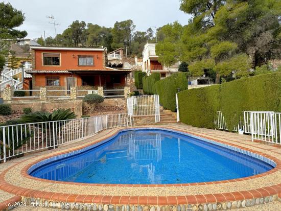 CHALET EN SERRA - VALENCIA