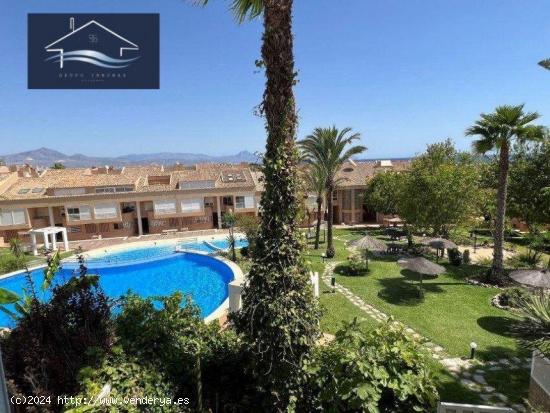 Espectacular chalet adosado en venta en Playa San Juan - Zona Cabo de las Huertas - ALICANTE