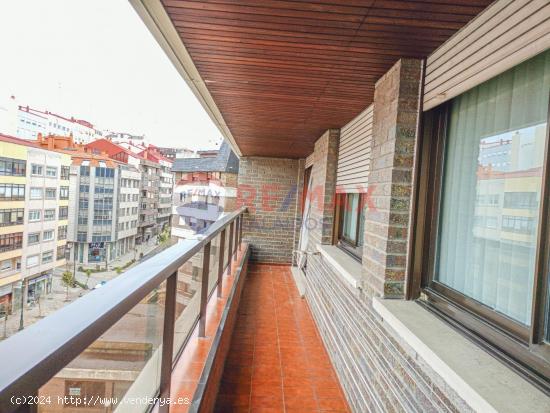 Piso en venta en Calle Zamora, O Castro, Centro urbano, Vigo - PONTEVEDRA