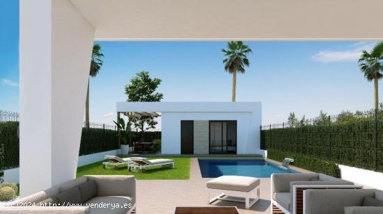 VILLAS DE OBRA NUEVA CON PISCINA PRIVADA Y CASA DE INVITADOS - ALICANTE