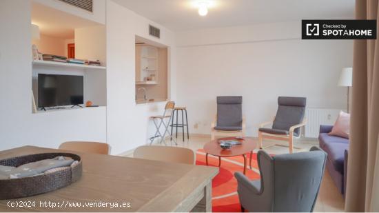 Apartamento de 2 dormitorios en alquiler en Madrid - MADRID