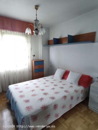  Habitación en piso compartido en Pamplona - NAVARRA 