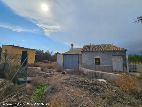  CASA CON TERRENO EN LAS PALAS - MURCIA 