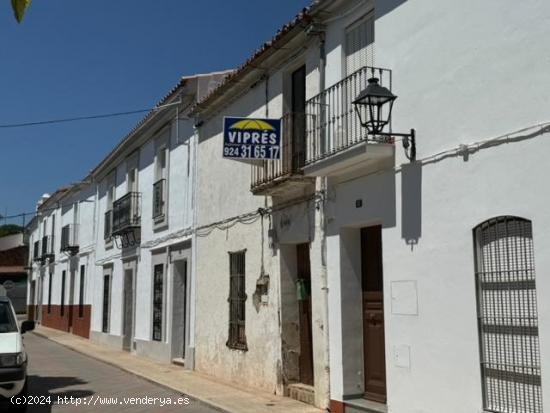  CASABANCO VENDE CASA DE PUEBLO EN MALCOCINADO - BADAJOZ 