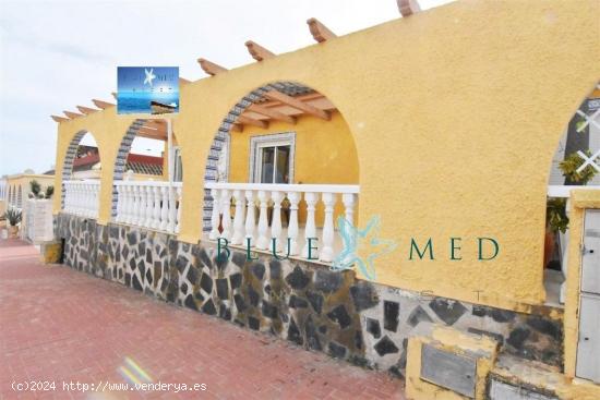 Villa en excelente condiciones, para entrar a vivir. - MURCIA