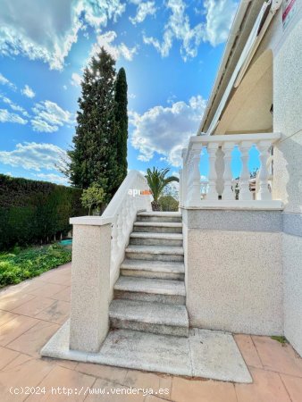 Chalet / Torre en venta  en Castellet i la Gornal - Barcelona