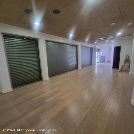 Local comercial en venta  en Sabadell - Barcelona